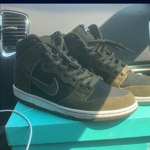 Nike SB Zoom Dunk high pro